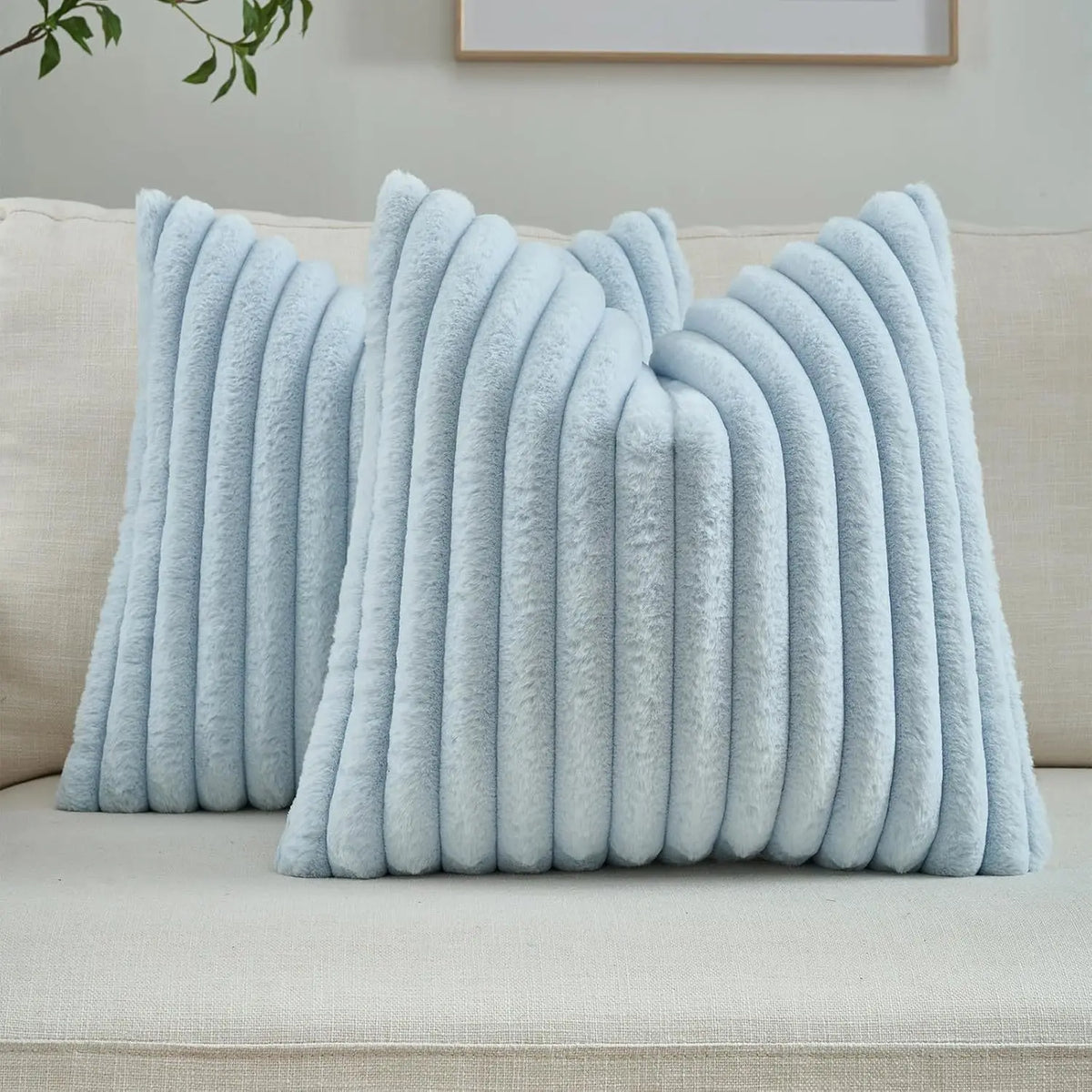 Valmere Faux Rabbit Fur Cushion Cover – Super Soft Textured Pillowcase for Sofa & Bedroom (Copy)